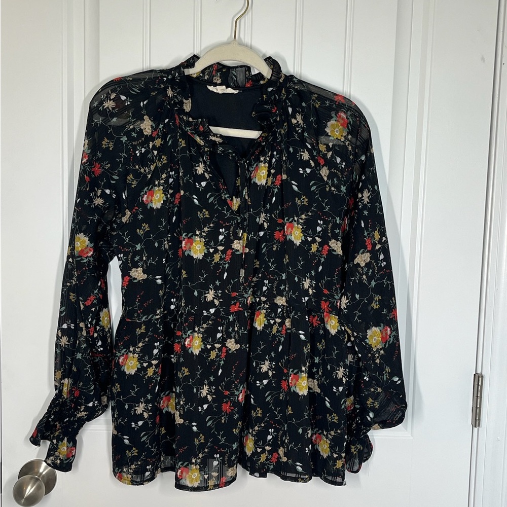 Entro Floral Boho Peplum Blouse w/ ruffle neck  - Size S. CB137